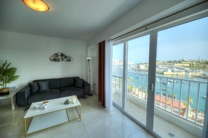 Seafront Beautifully Furnished 2 Bedrooms Gogzr1-3 - バレッタ