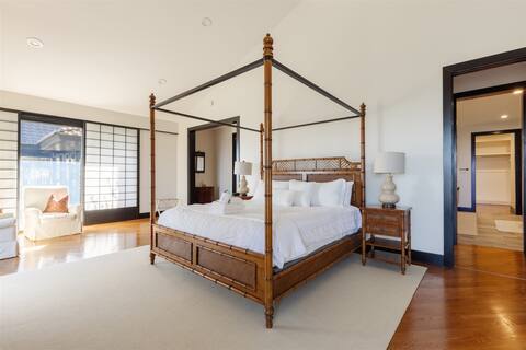 Sunrise Ridge Villa - Luxury Retreat on Paris Mout