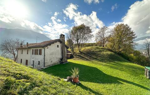 Nice home in Feltre with WiFi