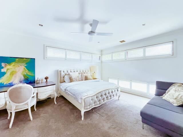 Elegant Poolside Serenity Stay gallery image 2