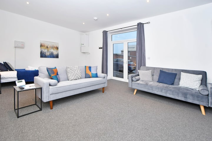 One Bedroom - Sleeps 4-appartement-salle De Bain P - Tutbury Castle