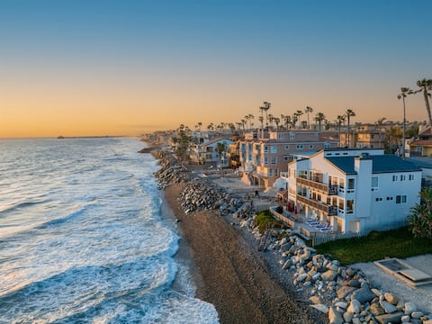 Oceanfront 3-unit complex | Private Deck | BBQ