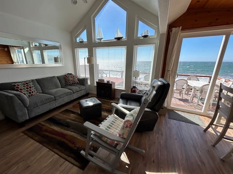 OceanFront Cabin 10, Jacuzzi & Breathtaking Views