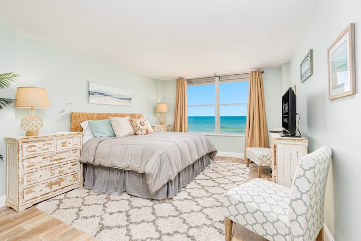 No-drive Beach!ormond Oceanfront-aquarius #705 - Ormond Beach, FL