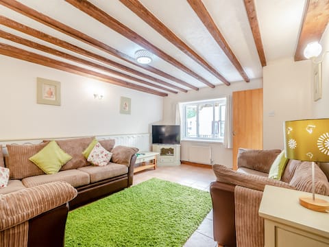 Primrose Cottage- UK45597