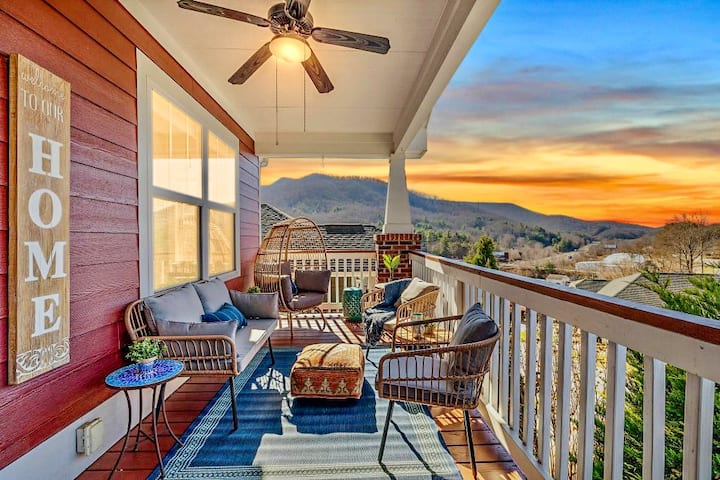 Mtn Views/close To Dt Avl/hot Tub/game Room/dogsok - Swannanoa, NC