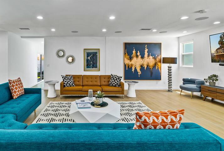 Palms To Pines managed Airbnb listing 2