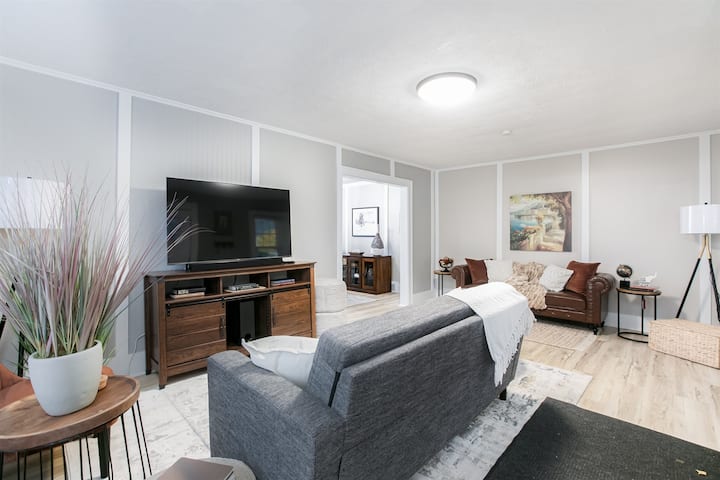 South Bend Serenity: 3br 2 Miles From Nd - South Bend, IN