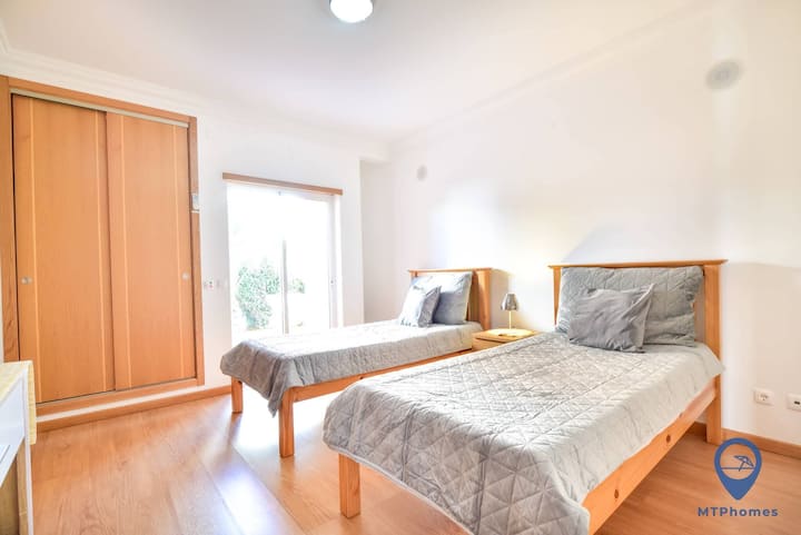 Vila Alfarrobeira By Mtphomes - Albufeira