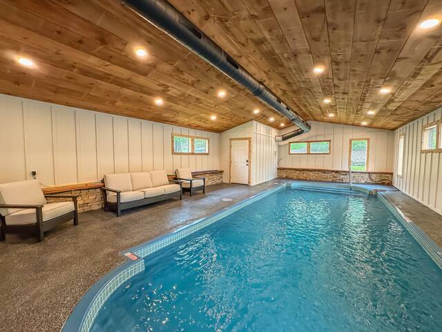 Red Barn Vacations managed Airbnb listing 3