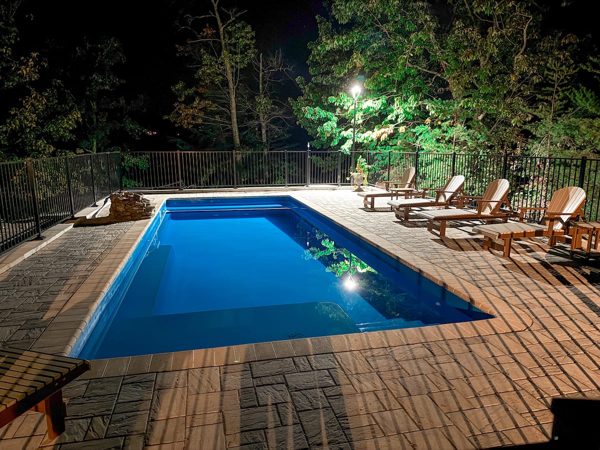 Night Swim! at Majestica Lodge