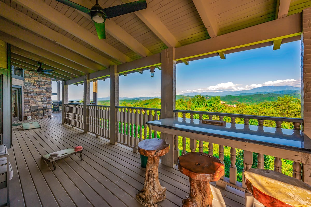Balcony 1 at Majestica Lodge