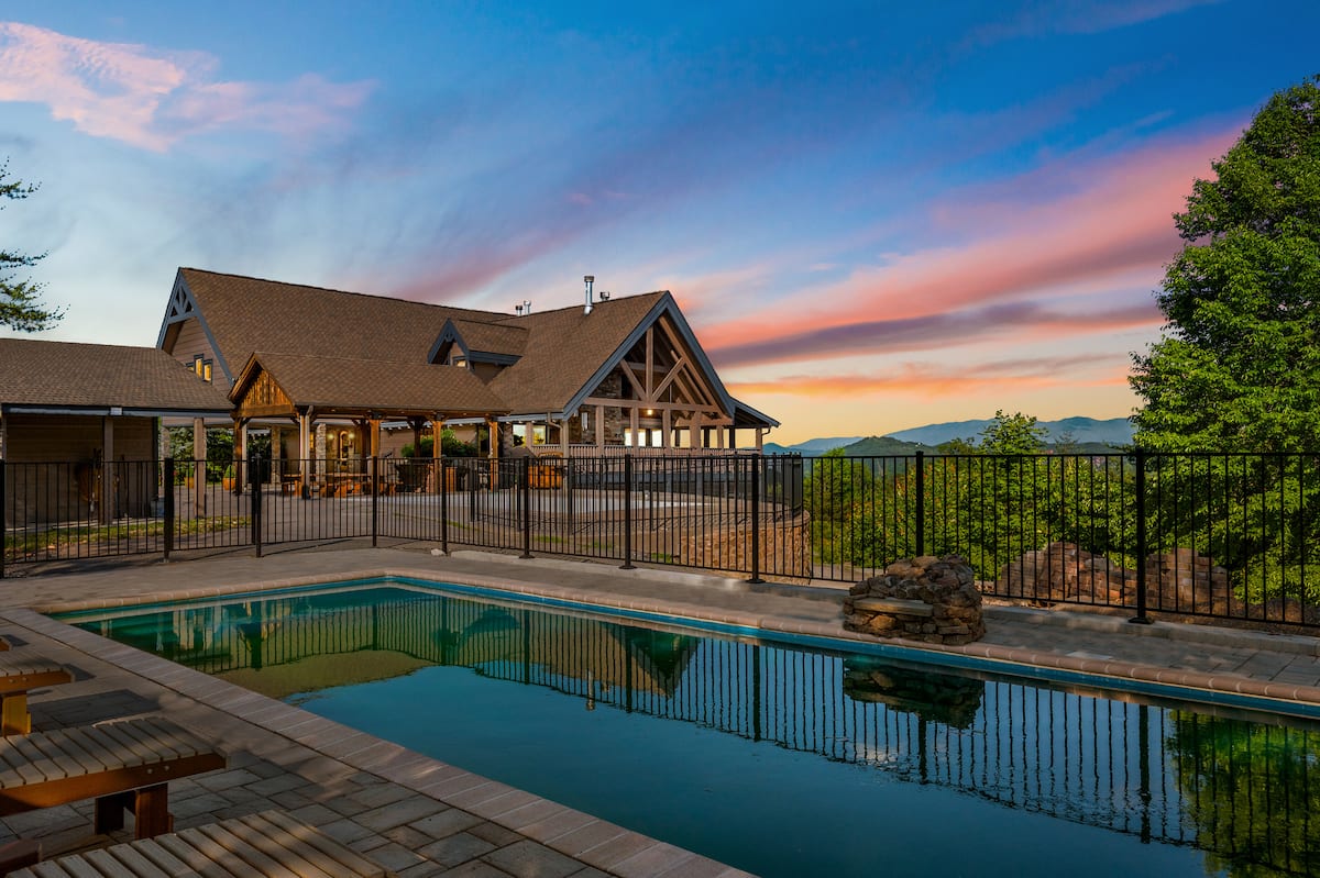 Pool at Majestica Lodge