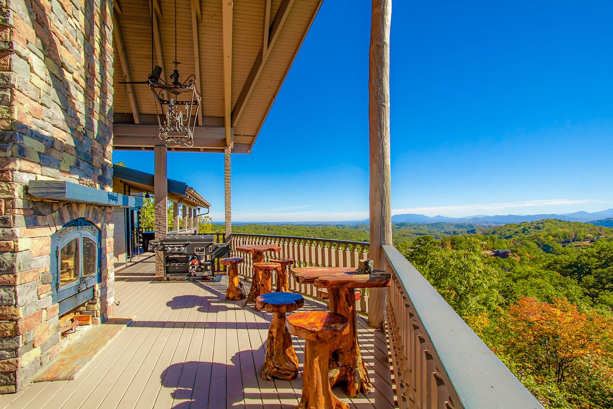 Balcony 1 at Majestica Lodge
