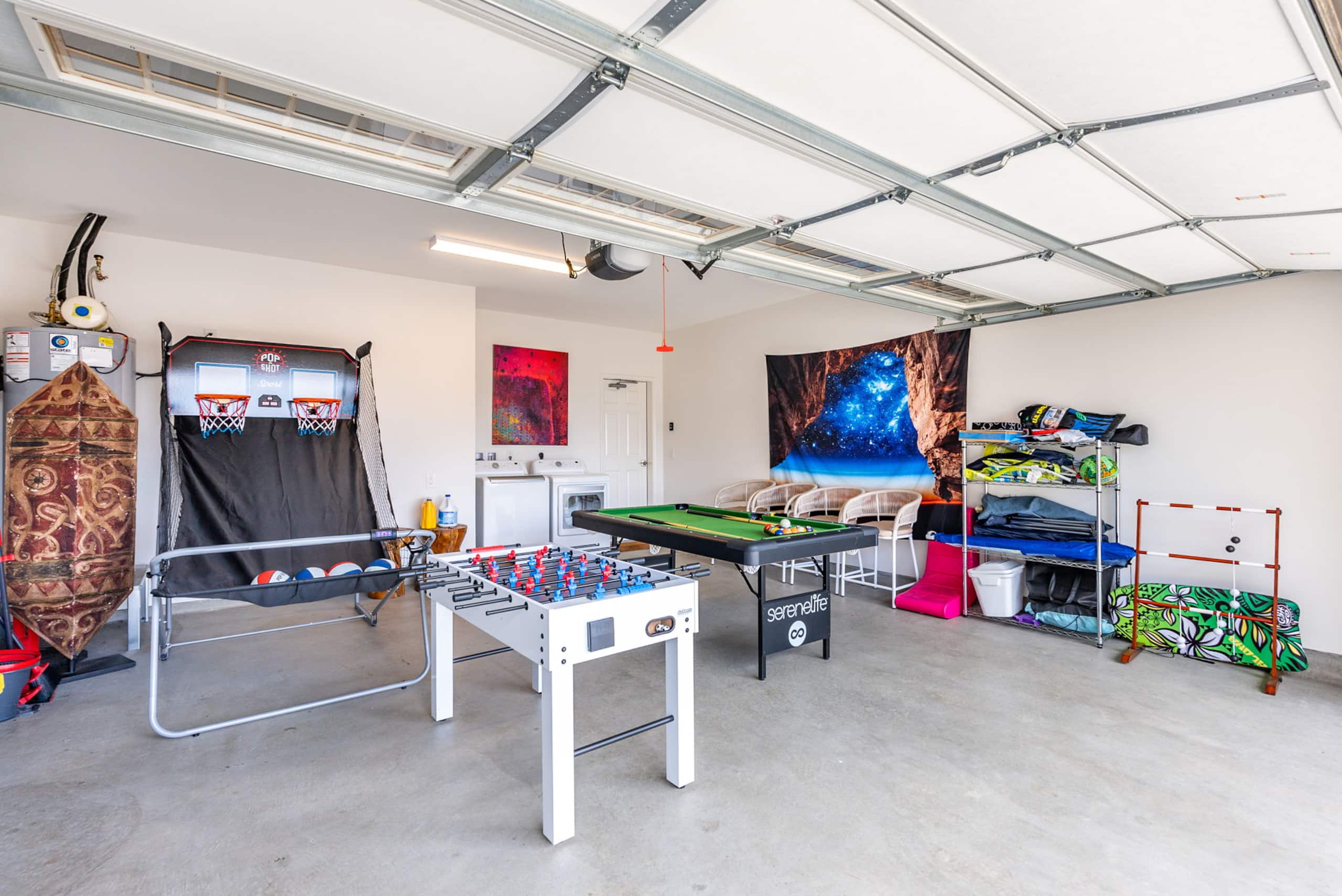 Villa in Waianae · ★4.87 · 4 bedrooms · 8 beds · 2.5 private baths - Image 11
