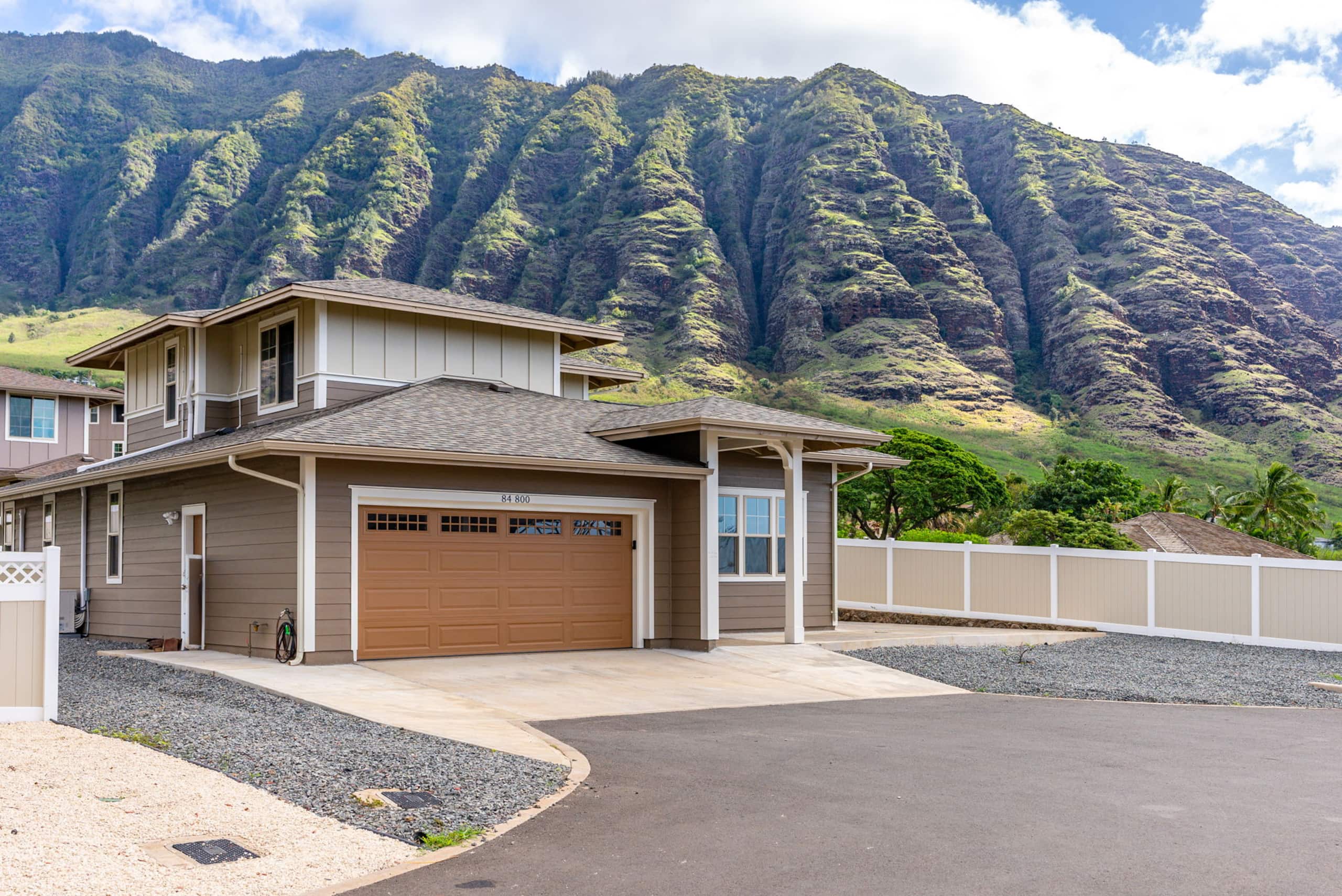Villa in Waianae · ★4.87 · 4 bedrooms · 8 beds · 2.5 private baths - Image 48
