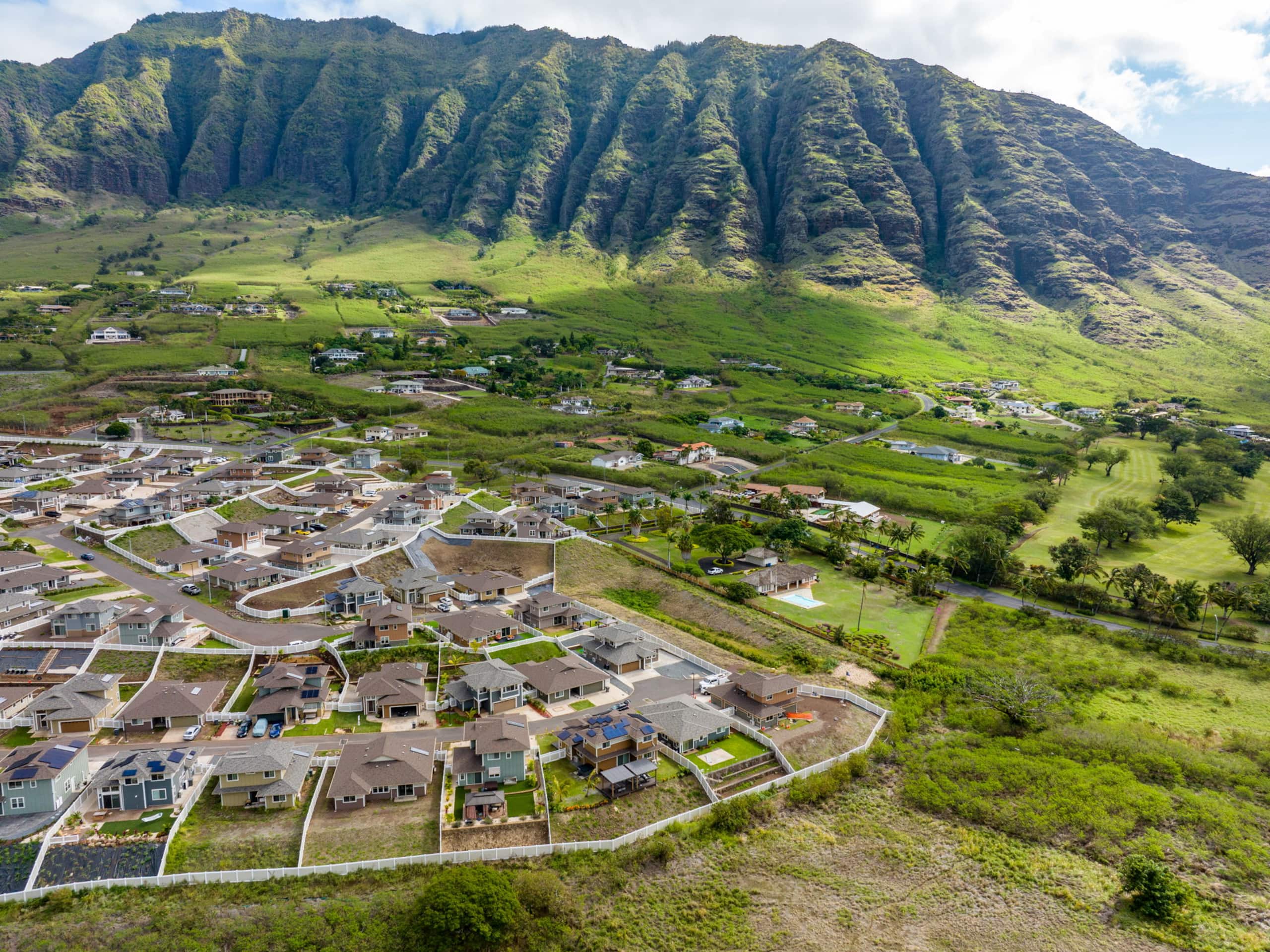 Villa in Waianae · ★4.87 · 4 bedrooms · 8 beds · 2.5 private baths - Image 54