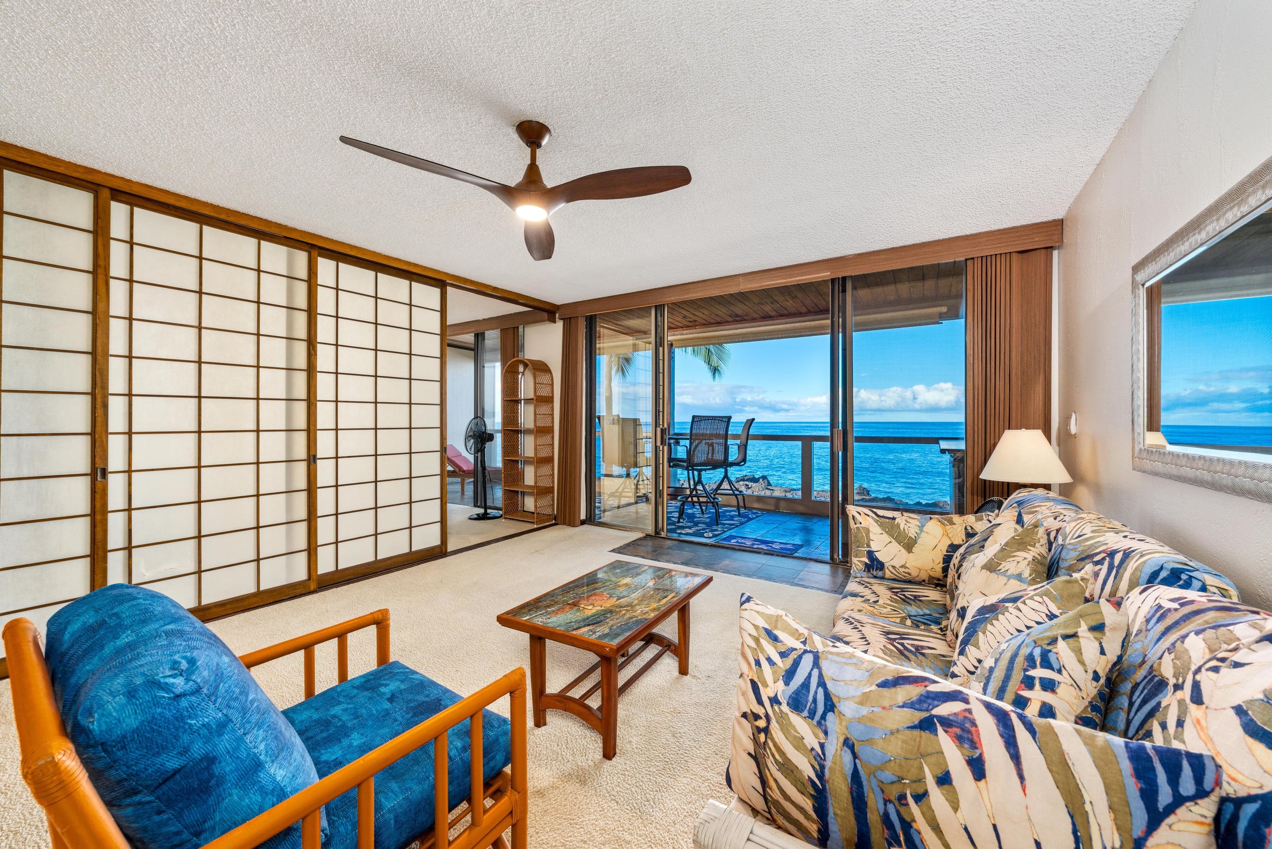 Condo in Kailua-Kona · ★4.62 · 2 bedrooms · 3 beds · 2 shared baths - Image 7