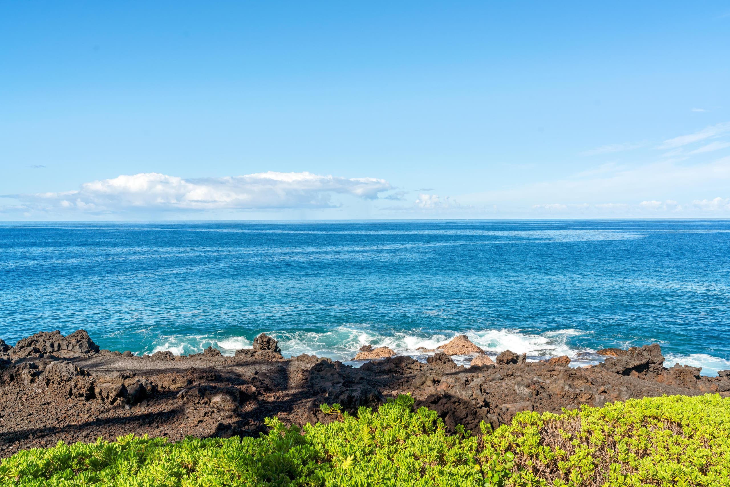 Condo in Kailua-Kona · ★4.62 · 2 bedrooms · 3 beds · 2 shared baths - Image 43