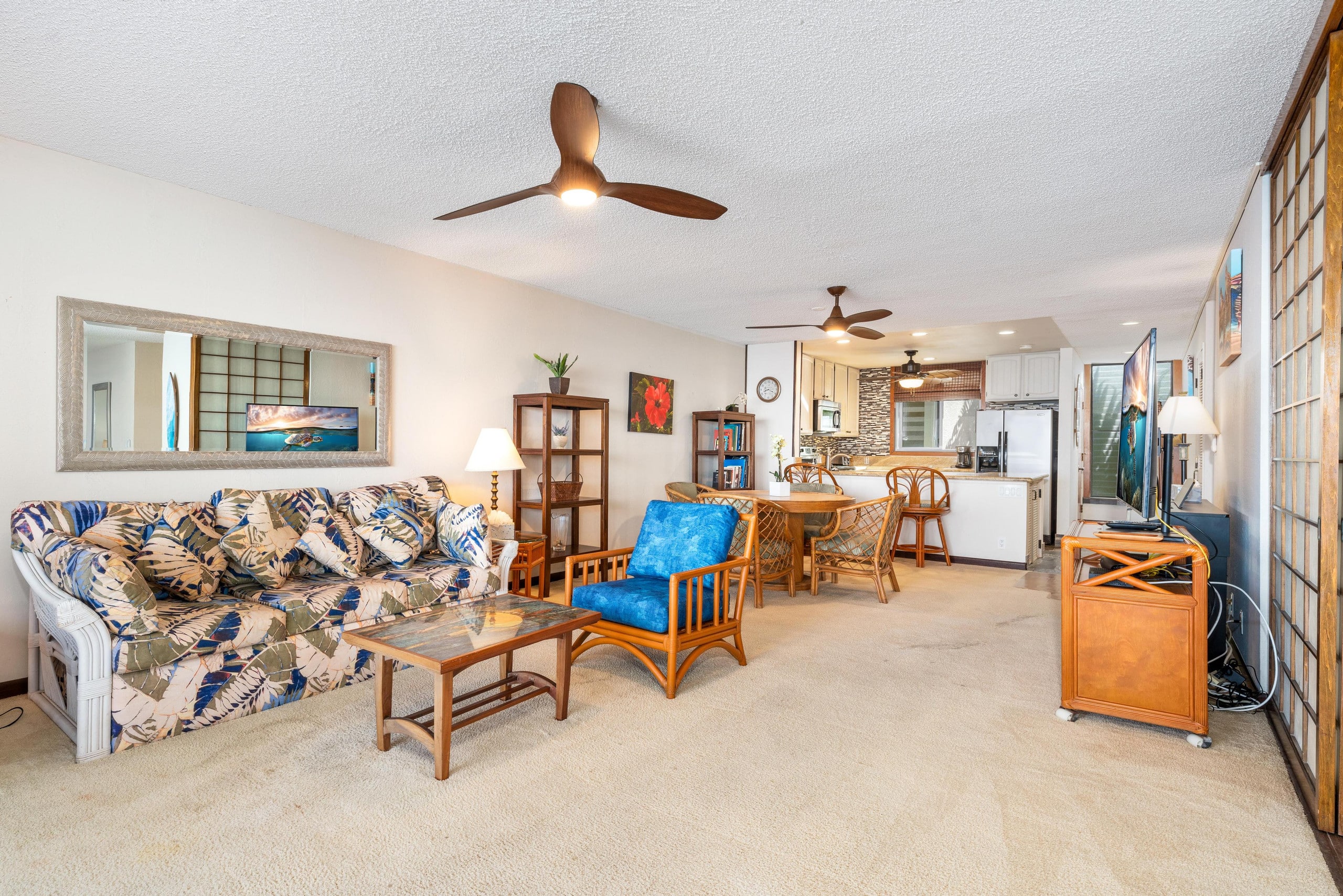 Condo in Kailua-Kona · ★4.62 · 2 bedrooms · 3 beds · 2 shared baths - Image 16