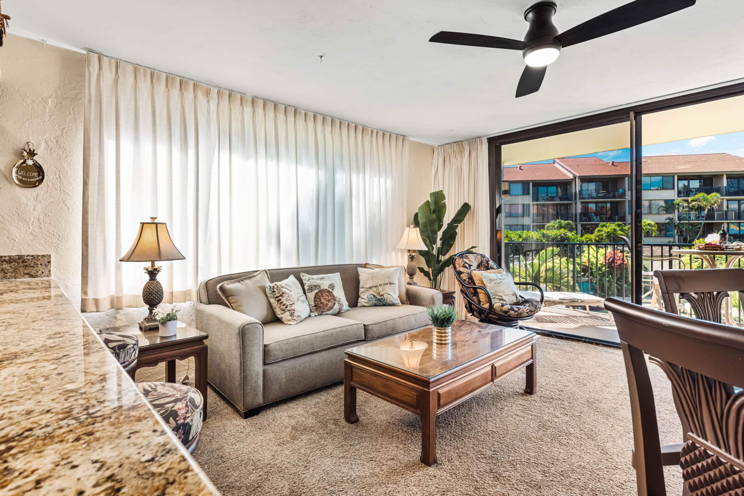 Condo in Lahaina · ★5.0 · 1 bedroom · 2 beds · 1 private bath - Image 3
