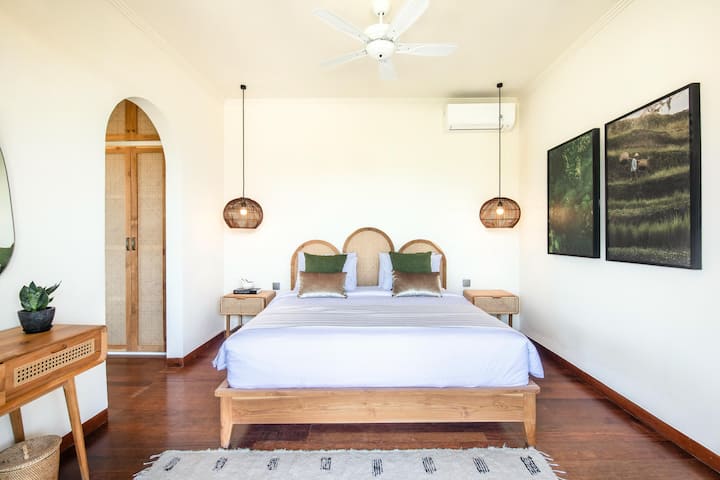 საძინებელი 2