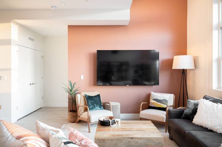 Bold & Elevated | Espadin LoHi gallery image 2