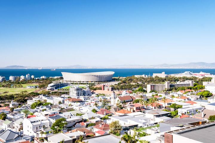 Luxurious Villa w Sea & City Views Splendor Views gallery image 4