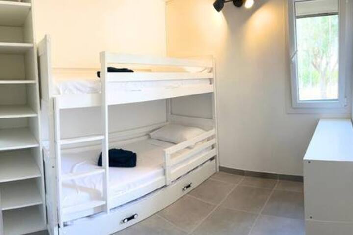 9fe6f387 7ef2 4250 a47c 4efa8d08e5b2