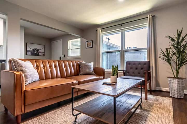 (3) Montrose 1br • 5 Mi To Nrg Stadium • Sleeps 3 - Houston, TX