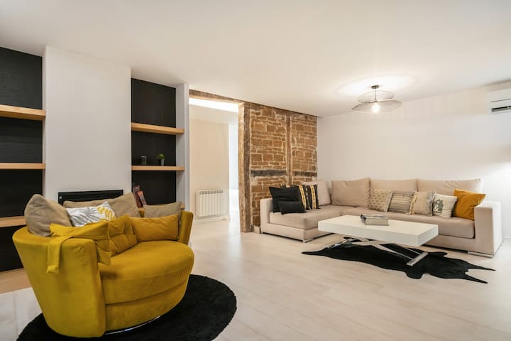 New, bright, comfortable apartment in Las Letras.