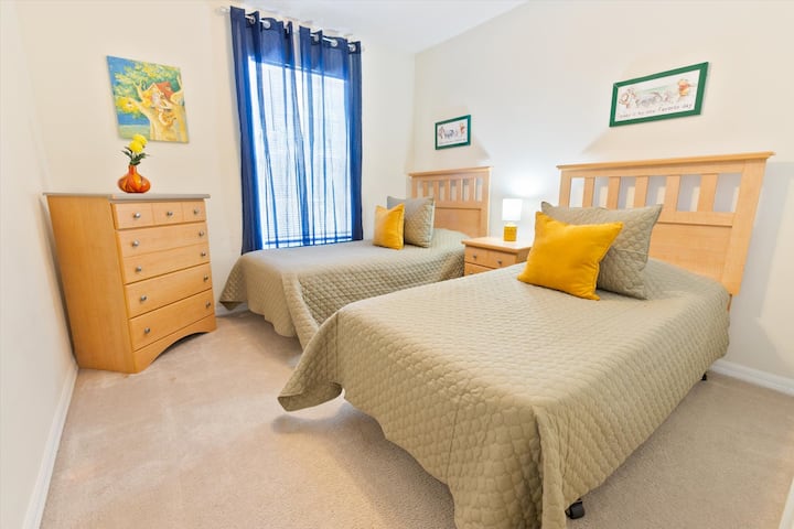 غرفتا نوم توأم 2 في الطابق العلوي