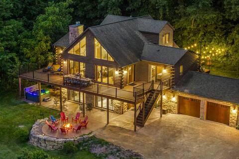 Upscale*5KING Bed 5 Bath*Views*Pets*Luxe Amenities