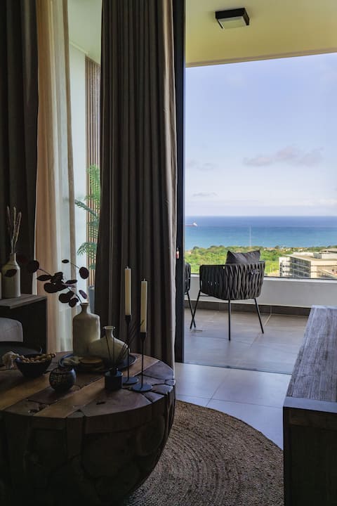 uMhlanga 180° Ocean Suites, Sanctuary Estate #305