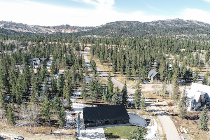 Trailside Basecamp