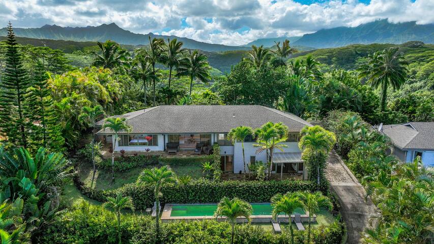 Ocean View Estate w/AC & Pool, Close To Beach gallery image 4