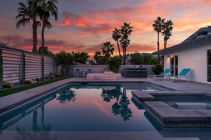 Helios Vacation Rentals managed Airbnb listing 3