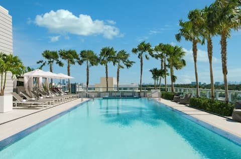 Boutique Hotel- Rooftop Pool -BNR Vacation Rentals