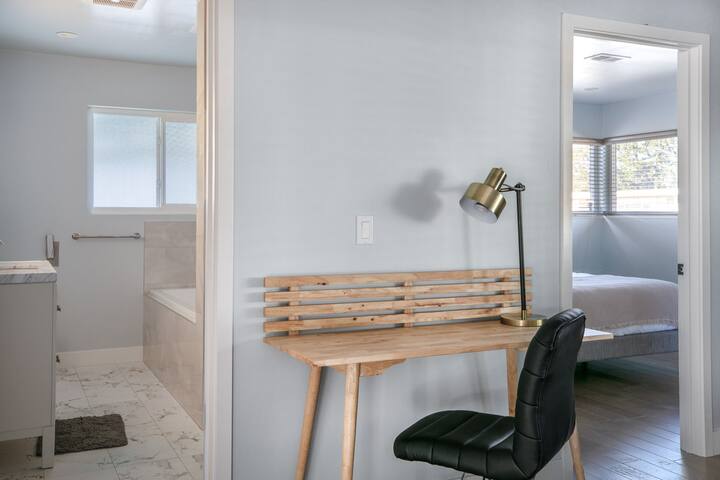 Blueground | Menlo Park, parking & a/c, nr dining gallery image 4