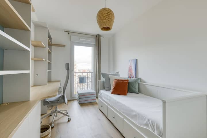 Спалня 3 - Стая на домашния офис