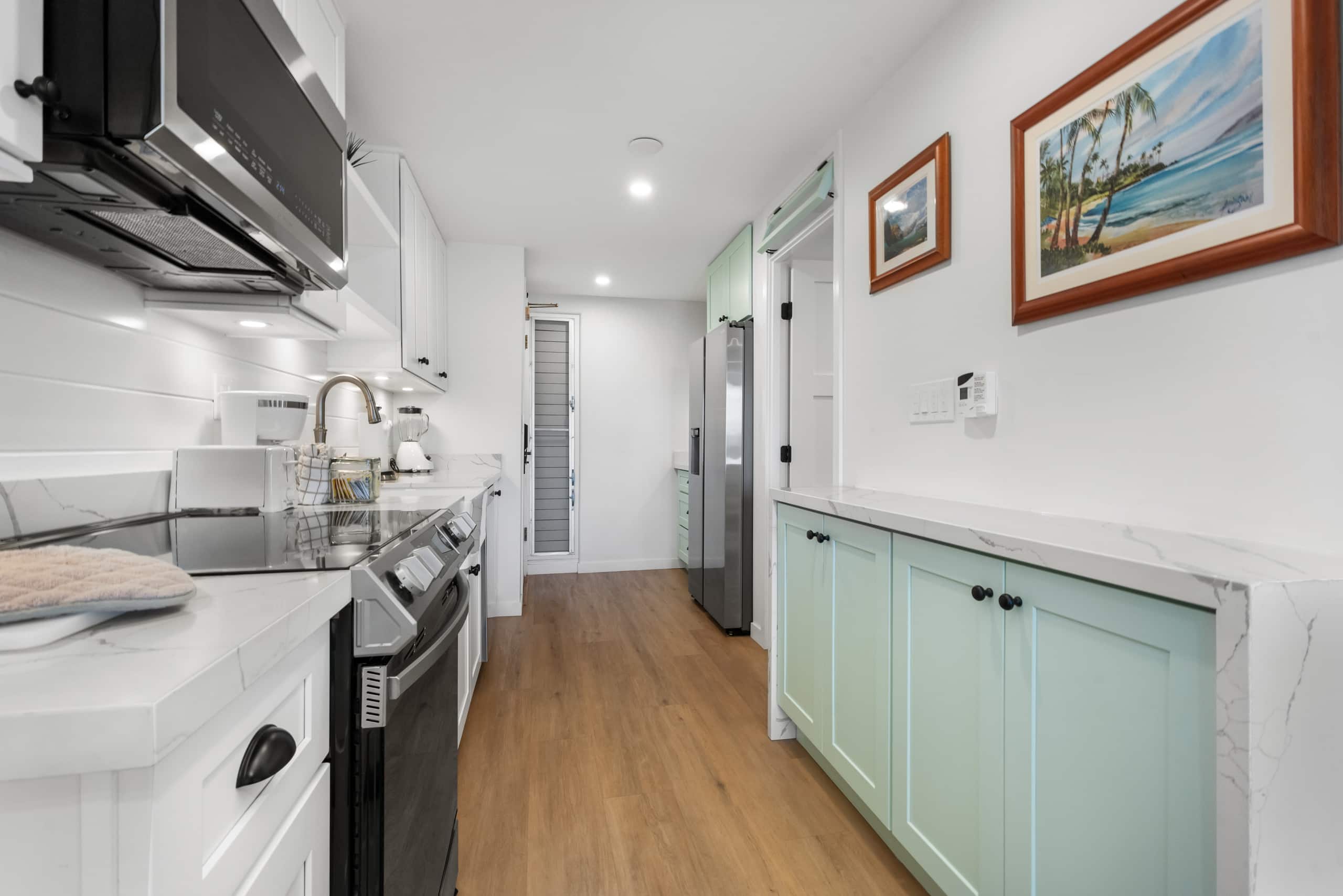 Condo in Lahaina · ★4.33 · Studio · 2 beds · 1 bath - Image 10