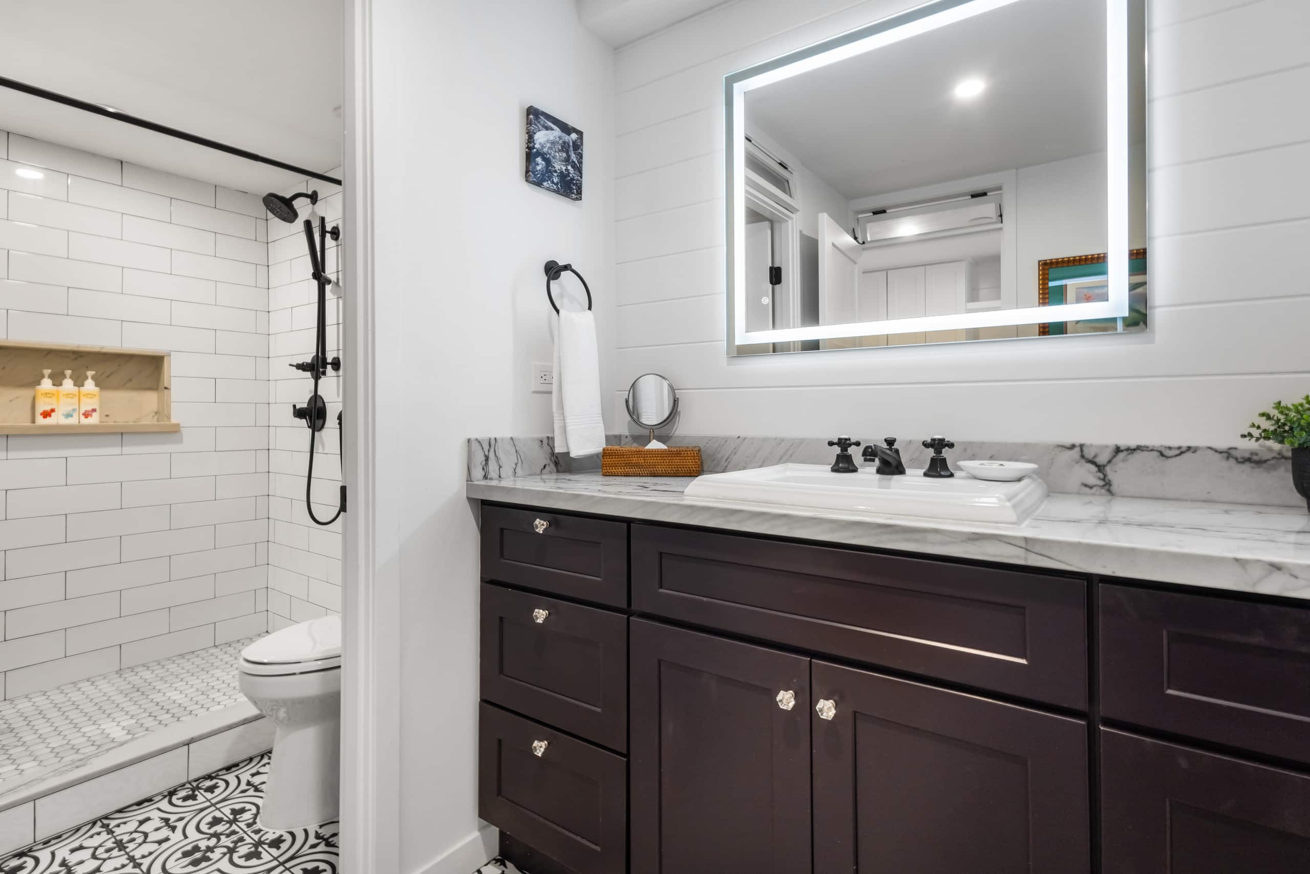 Condo in Lahaina · ★4.33 · Studio · 2 beds · 1 bath - Image 15