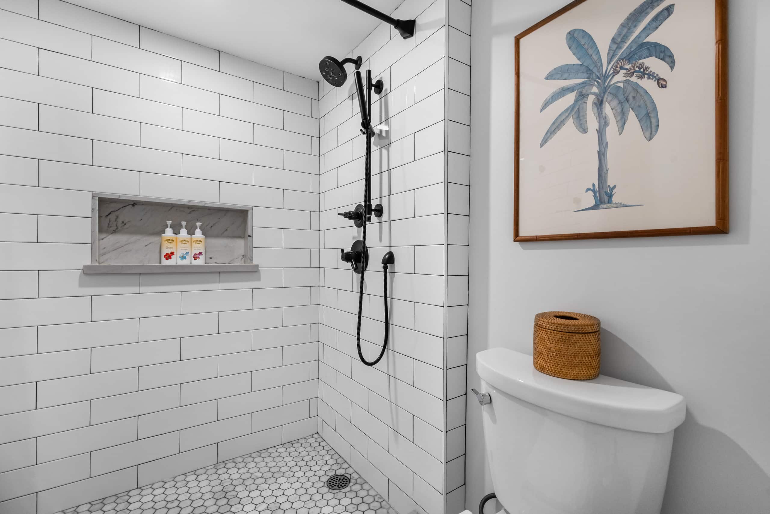 Condo in Lahaina · ★4.33 · Studio · 2 beds · 1 bath - Image 16