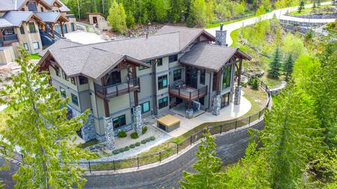 Luxury Timber Frame Ski Chalet - Tamarack Lodge