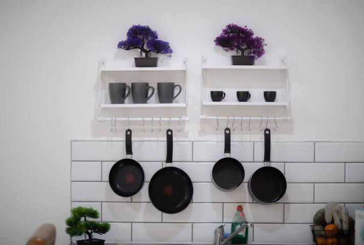 London Fulham Lovely and Spacious 4-bedroom Apartm gallery image 4