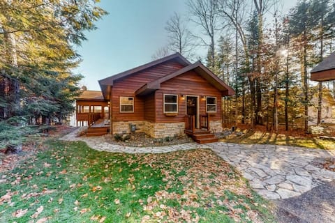 Lakeside Lookout Little Arbor Vitae Lake