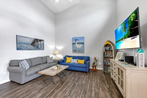 Top performing Airbnb: Free Birds in Port Aransas! in Port Aransas