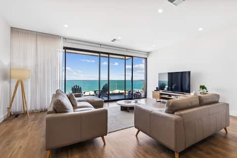 Seamist On Seagull, Expansive Views