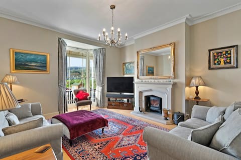 Finest Retreats | Sussex House