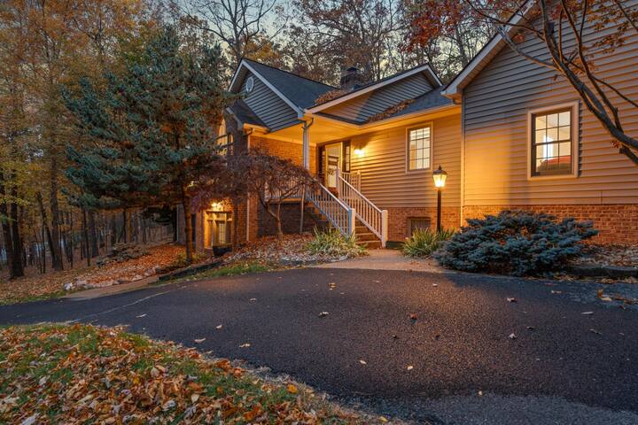 Shenadoah Rentals managed Airbnb listing 2